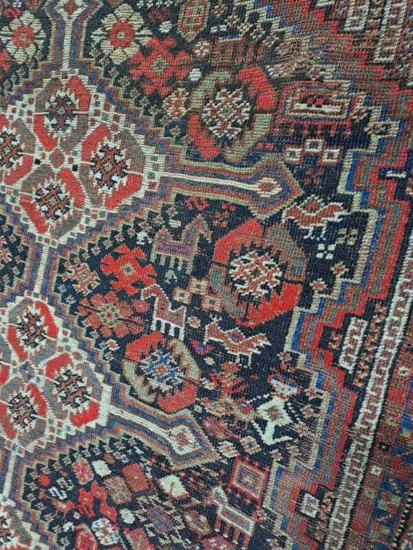 Fine Antique Persian Khamseh rug. stunning Tribal piece. 165x128cm - Image 6