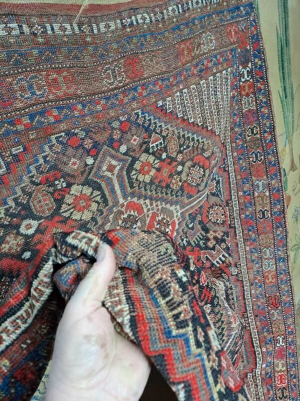 Fine Antique Persian Khamseh rug. stunning Tribal piece. 165x128cm - Image 2