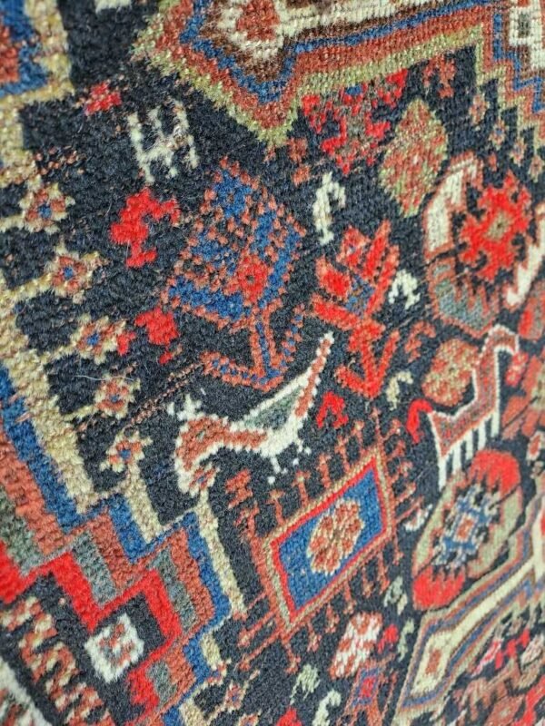 Fine Antique Persian Khamseh rug. stunning Tribal piece. 165x128cm - Image 5