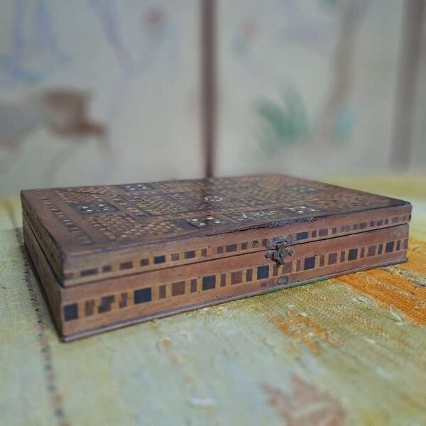 Antique inlaid Middle Eastern box possibly ottoman - Image 4