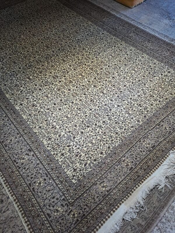 large Antique Turkish Kayseri carpet. all-natural dyes. 287x195cm - Image 4