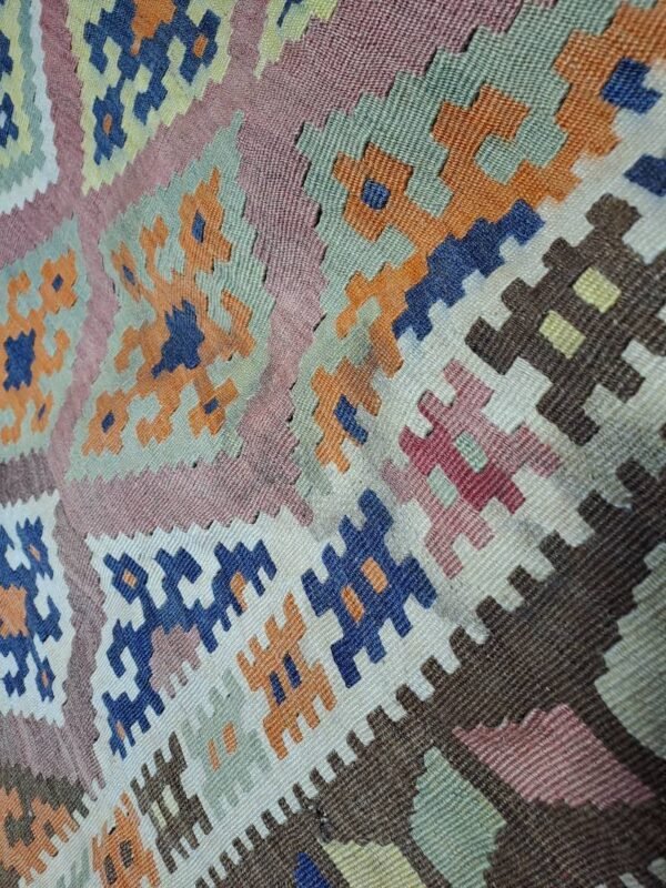 Antique Persian Qashqai kilim. Nice Tribal piece. 155x275cm - Image 3
