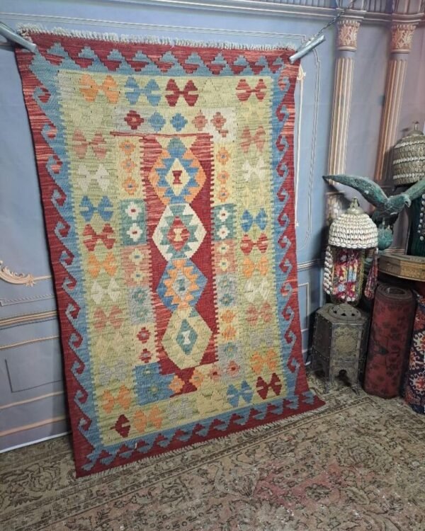 Vintage handmade afghan kilim. 160x104cm